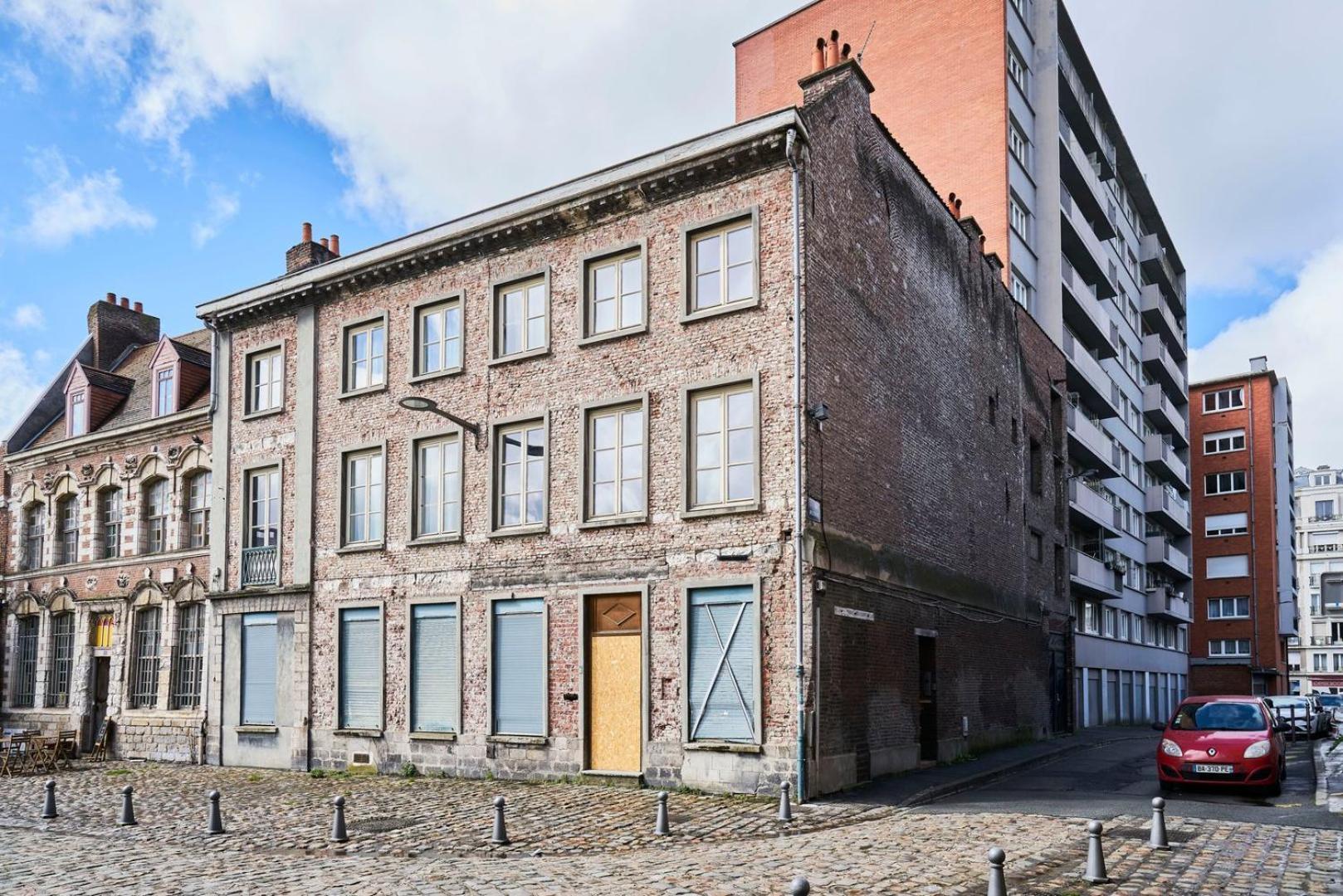 Lille Hypercentre Gares - Small Suite Екстер'єр фото